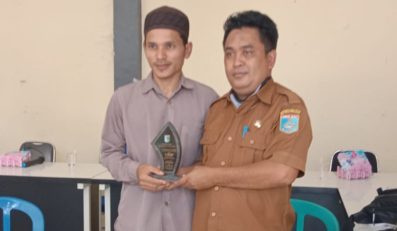 Memori Sertijab Pejabat Kepala Eyat Mayang, H. Rijlan: Kepada Kepala Desa Terpilih Munawir Haris