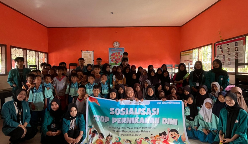 Sosialisasi Stop Pernikahan Dini di SDN 2 Desa Eyat Mayang Yang Diselenggarakan Oleh Kelompok Mahasiswa KKP UIN Mataram Desa Eyat Mayang